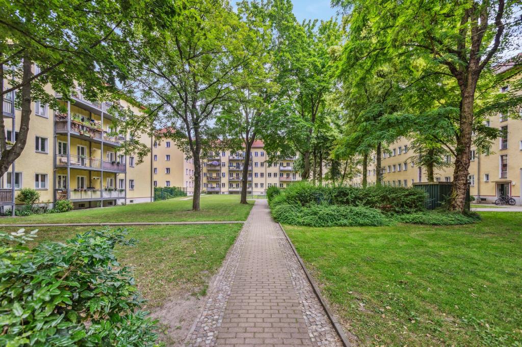 Wohnung zum Kauf provisionsfrei 131.000 € 2 Zimmer 43,3 m²<br/>Wohnfläche Lindenhoekweg 15 Prenzlauer Berg Berlin 10409