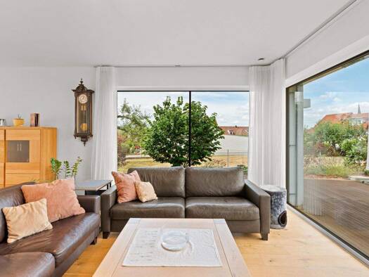 Einfamilienhaus zum Kauf 7 Zimmer 225 m² 1.000 m² Grundstück Schlierbach 73278