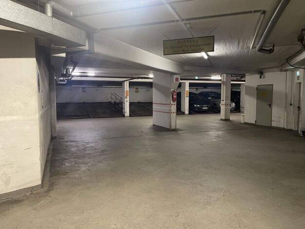 Außenstellplatz zur Miete provisionsfrei 90 € Oberbilker Allee 78 Oberbilk Düsseldorf 40227