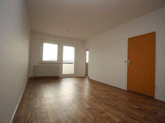 Wohnung zur Miete 242 € 2 Zimmer 46,6 m² 4. Geschoss frei ab sofort Goethestraße 2 Syrau Rosenbach/Vogtland 08548