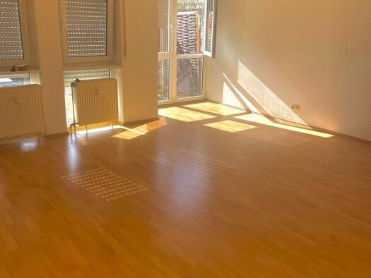 Wohnung zur Miete 820 € 2 Zimmer 60 m² frei ab 01.05.2026 Schwabach 91126