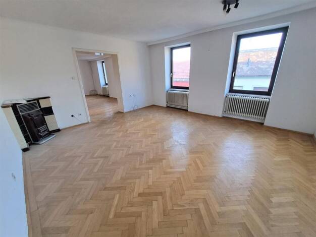 Haus zum Kauf 290.000 € 14,5 Zimmer 310 m² 1.312 m² Grundstück Haugsdorf 2054