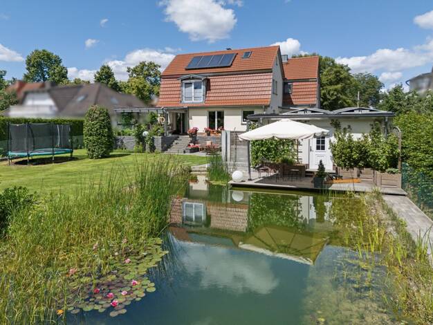 Mehrfamilienhaus zum Kauf 1.300.000 € 7 Zimmer 198 m² 1.394 m² Grundstück Falkensee 14612