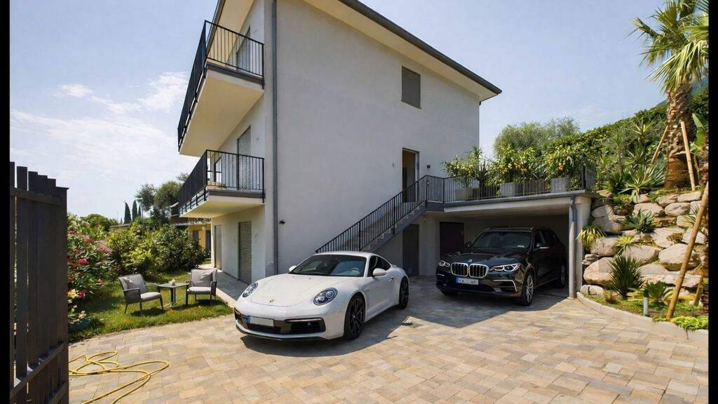 Mehrfamilienhaus zum Kauf 7 Zimmer 300 m² 800 m² Grundstück Toscolano Maderno 25088