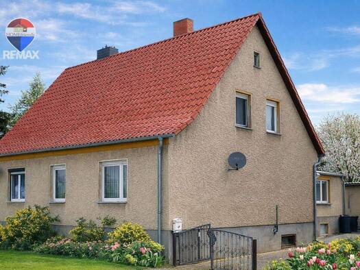 Doppelhaushälfte zum Kauf 119.000 € 4 Zimmer 101,2 m² 838 m² Grundstück Platkow Gusow-Platkow 15306