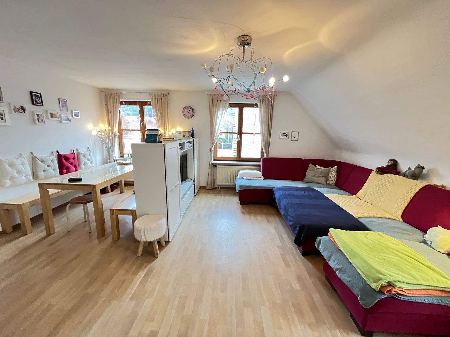 Immobilie in Dotternhausen - Sehr großzügige 2,5-Zi.-ETW (Wfl. ca. 71 m²), mit Pkw-Stellplatz - Bild 1