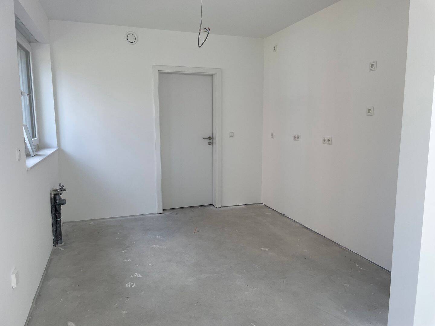 Property thumbnail 9