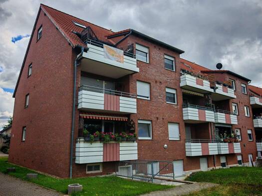 Wohnung zum Kauf 59.000 € 2 Zimmer 50,6 m² 3. Geschoss frei ab sofort Eilsleben 39365