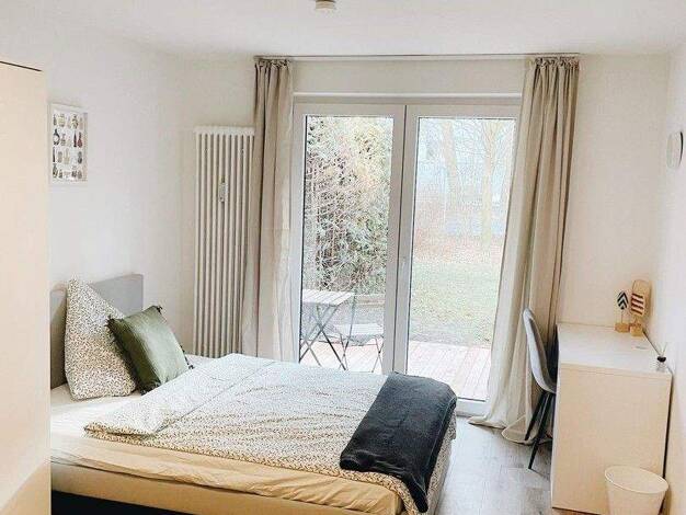 Wohnung zur Miete 1.200 € 1 Zimmer 33 m² EG Boschetsrieder Straße 55 Thalk.Obersendl.-Forsten-Fürstenr.-Solln München 81370