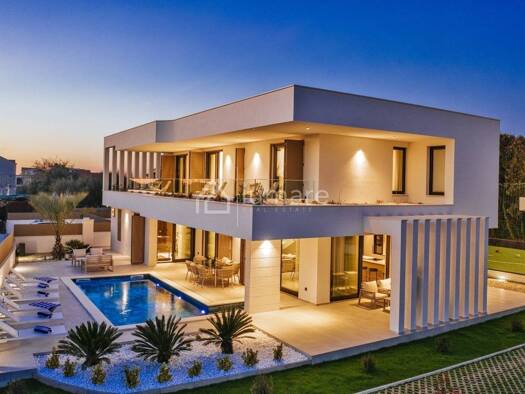 Einfamilienhaus zum Kauf 2.800.000 € 5 Zimmer 346 m² Bibinje Bibinje 23205