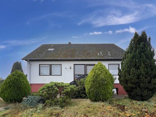 Einfamilienhaus zum Kauf provisionsfrei 225.000 € 4 Zimmer 139,1 m² 873 m² Grundstück Lütjenburg 24321
