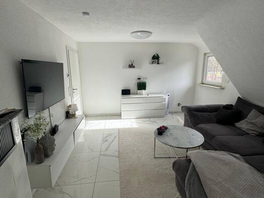 Wohnung zur Miete 1.100 € 3,5 Zimmer 80 m² frei ab 11.06.2026 Winterbach 73650