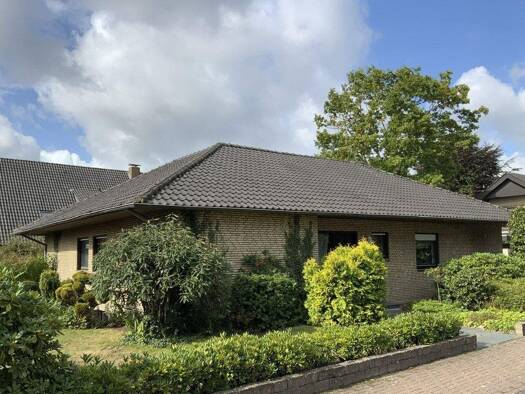 Bungalow zum Kauf 419.000 € 5 Zimmer 140 m² 824 m² Grundstück frei ab 01.01.2026 Vreden 48691