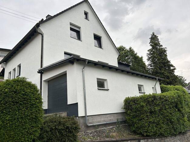 Einfamilienhaus zum Kauf provisionsfrei 235.000 € 5 Zimmer 94 m² 699 m² Grundstück Bindweider Straße 13 Steinebach 57520