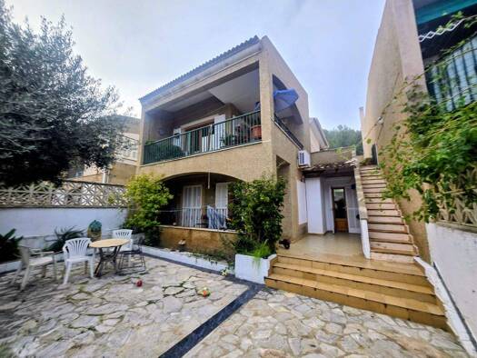 Stadthaus zum Kauf 950.000 € 6 Zimmer 149 m² 60 m² Grundstück Cala 07590