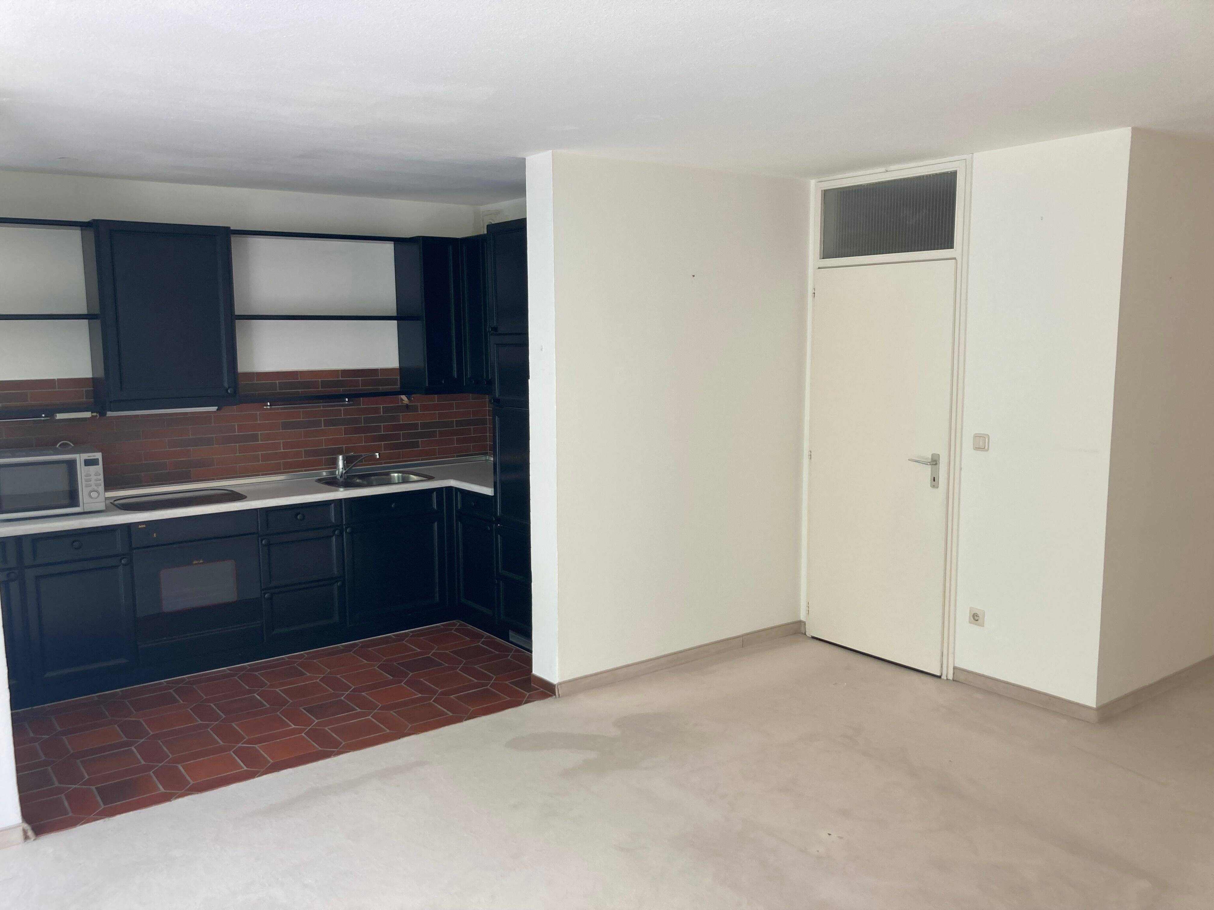 Property thumbnail 11