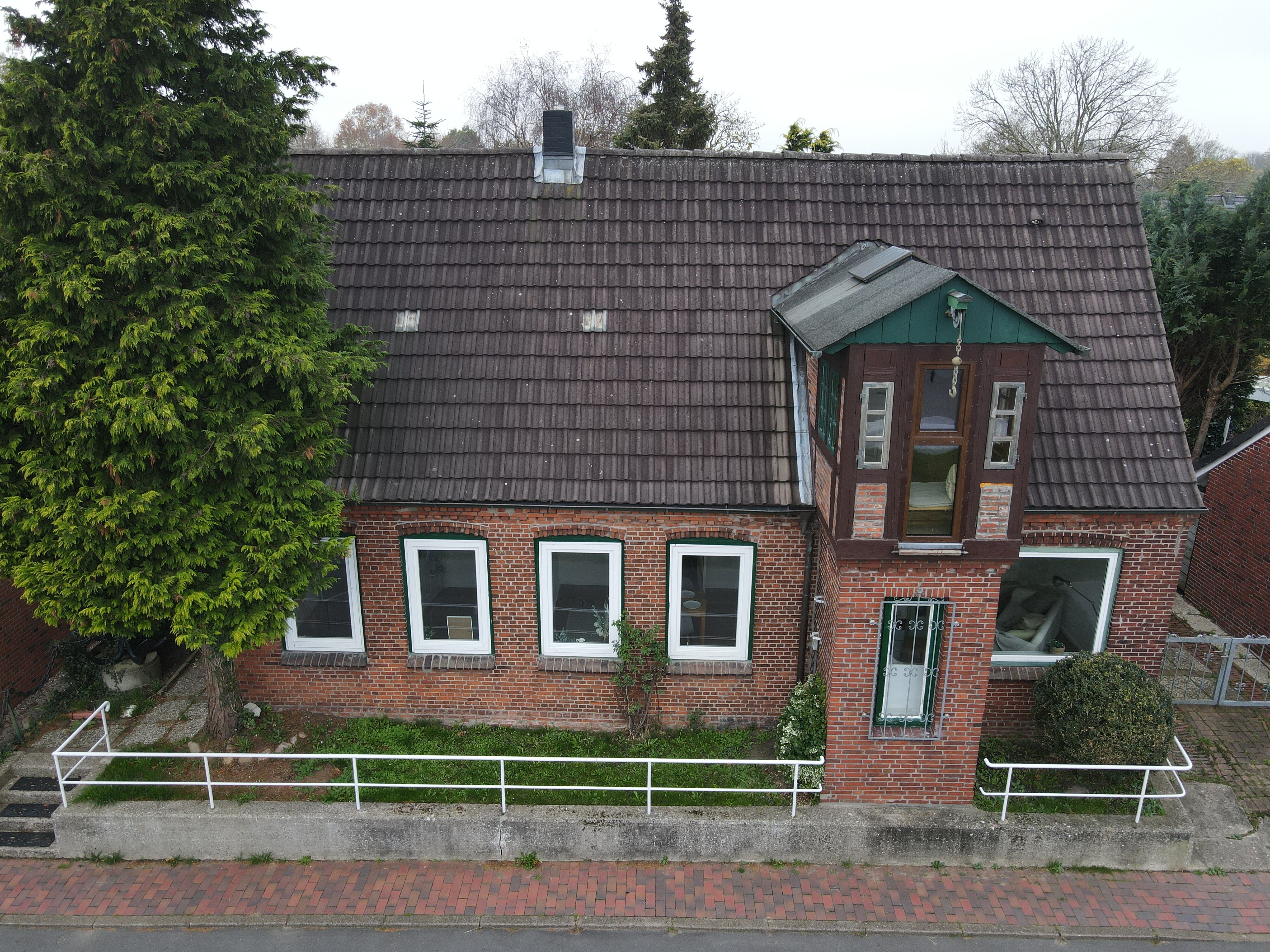 Einfamilienhaus zum Kauf 199.500 € 4 Zimmer 123 m²<br/>Wohnfläche 326 m²<br/>Grundstück Wewelsfleth 25599