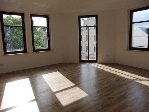 Wohnung zur Miete 550 € 3 Zimmer 84,7 m² 2. Geschoss frei ab sofort Bernhardstraße 102 Gablenz Gablenz 09126