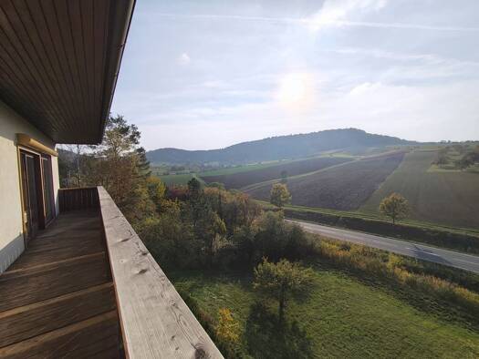 Wohnung zur Miete 910 € 3 Zimmer 118 m² frei ab 01.11.2026 Castell Castell 97355
