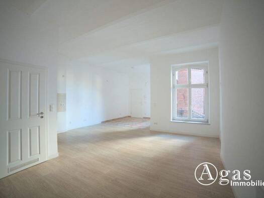 Wohnung zur Miete 375 € 1 Zimmer 39 m² frei ab sofort Ammonstraße 1B Eberswalde 16225