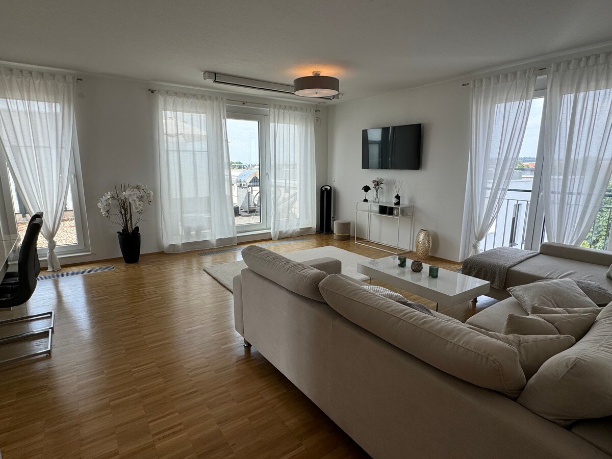 Penthouse zur Miete 1.780 € 4 Zimmer 136 m²<br/>Wohnfläche Heldenbergen Nidderau 61130