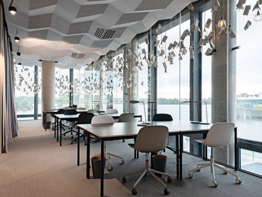 Bürofläche zur Miete provisionsfrei 349 € 4 m² Bürofläche Überseeallee HafenCity Hamburg 20457