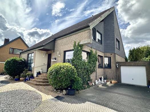Mehrfamilienhaus zum Kauf 815.000 € 7 Zimmer 240 m² 622 m² Grundstück Travemünde Travemünde 23570