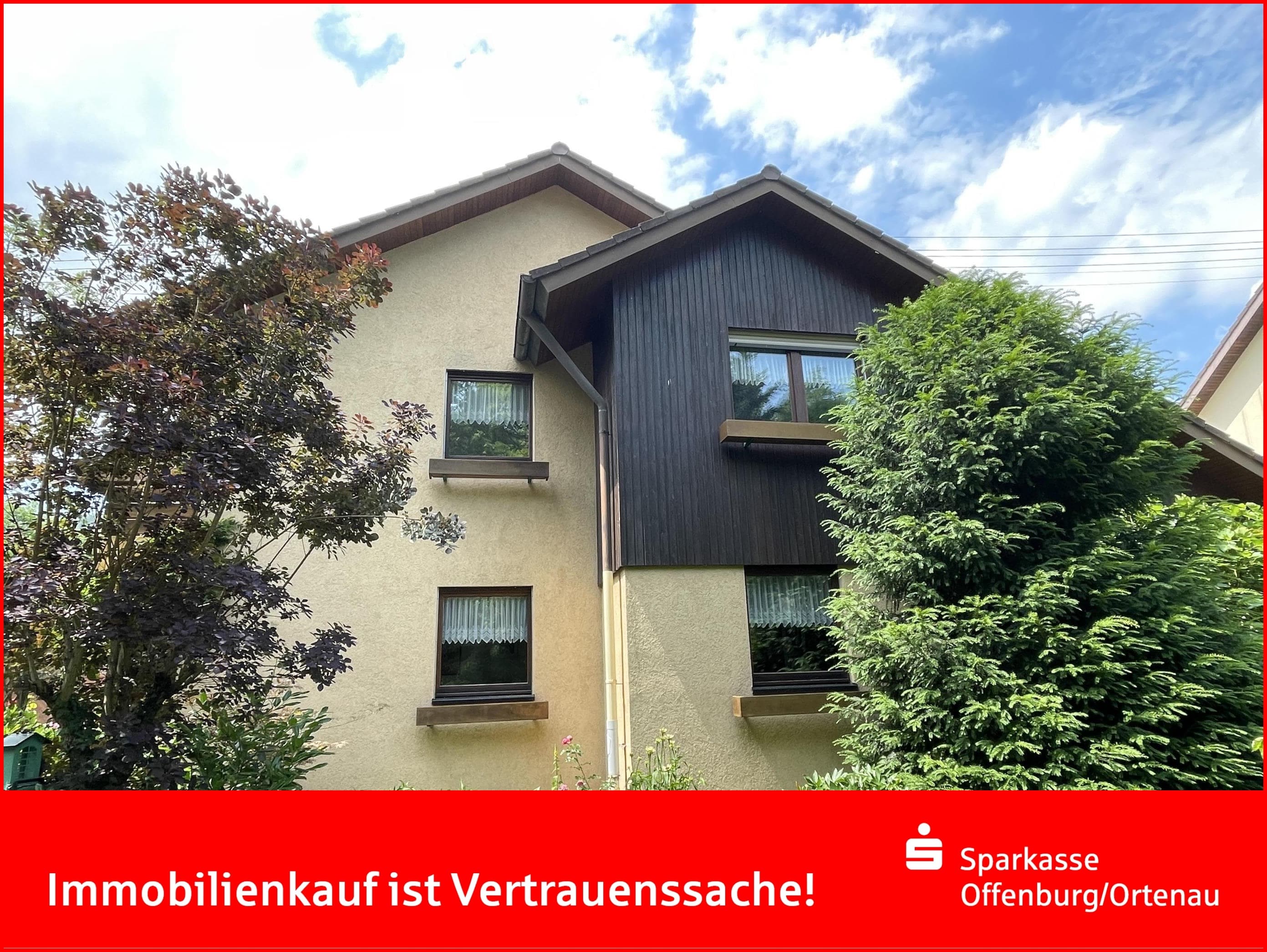 Reihenendhaus zum Kauf 350.000 € 4,5 Zimmer 125 m²<br/>Wohnfläche 614 m²<br/>Grundstück Lichtental Baden-Baden 76534