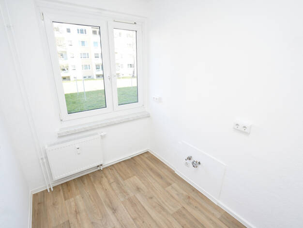 Wohnung zur Miete 267 € 2 Zimmer 49,1 m² EG Arthur-Strobel-Str. 74 Gablenz Chemnitz 09127
