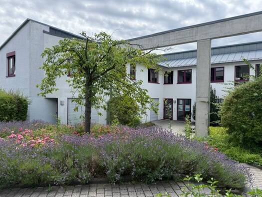 Büro zur Miete provisionsfrei 440 € 2 Zimmer 40 m² Bürofläche Am Joseph 1 Wehrheim 61273