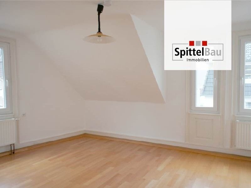 Wohnung zur Miete 450 € 3 Zimmer 79 m²<br/>Wohnfläche 2.<br/>Geschoss 01.01.2025<br/>Verfügbarkeit Schramberg Schramberg 78713