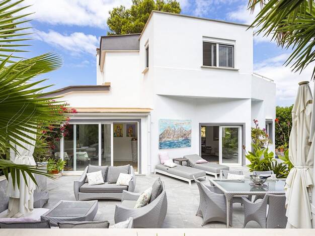 Villa zum Kauf 2.100.000 € 4 Zimmer 197 m² 667 m² Grundstück El Toro 07180