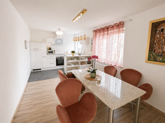 Mehrfamilienhaus zum Kauf 930.000 € 10 Zimmer 282 m² 500 m² Grundstück Ludwigsfeld Neu-Ulm 89231
