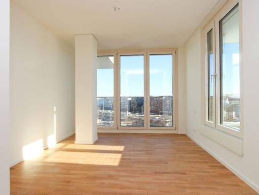 Wohnung zur Miete 2.079 € 2 Zimmer 82,7 m² 4. Geschoss frei ab 01.04.2026 Memminger Platz 4 Moosach München 80997