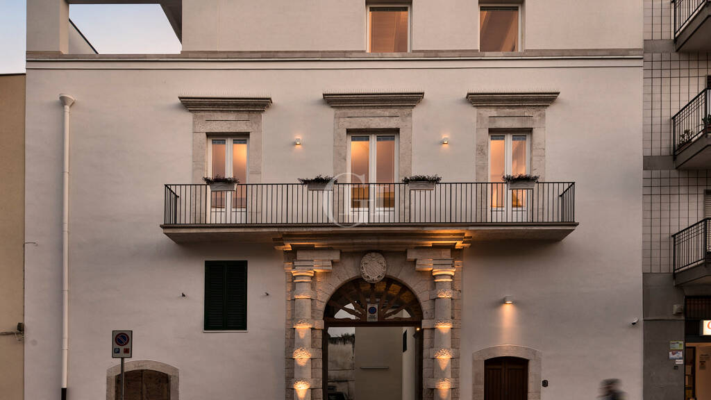 Einfamilienhaus zum Kauf 750.000 € 6 Zimmer Bitonto 70032