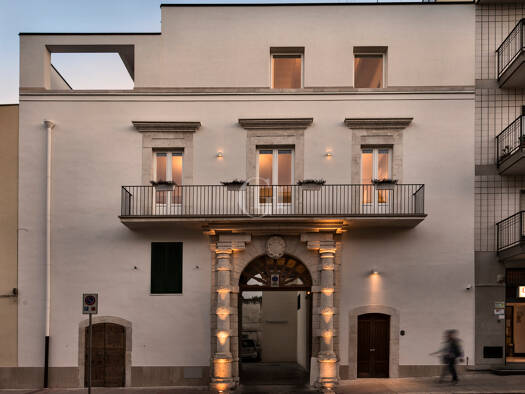 Einfamilienhaus zum Kauf 750.000 € 6 Zimmer Bitonto 70032