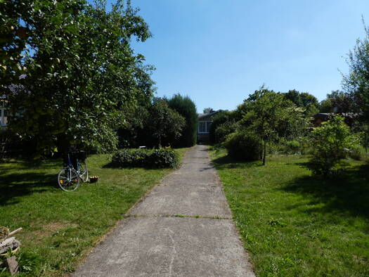 Grundstück zum Kauf 300.000 € 933 m² Grundstück Bernau 16321