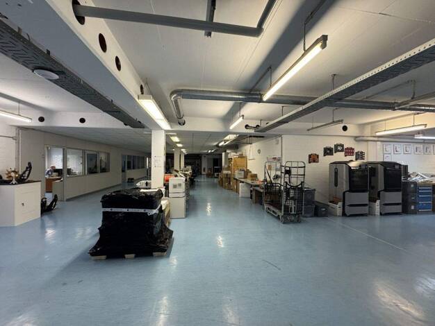 Lagerhalle zur Miete 469 m² Lagerfläche Stadtgebiet Göppingen 73037