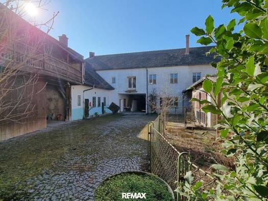 Mehrfamilienhaus zum Kauf 215.000 € 8 Zimmer 257,3 m² 1.387 m² Grundstück Hafnerbach 3386