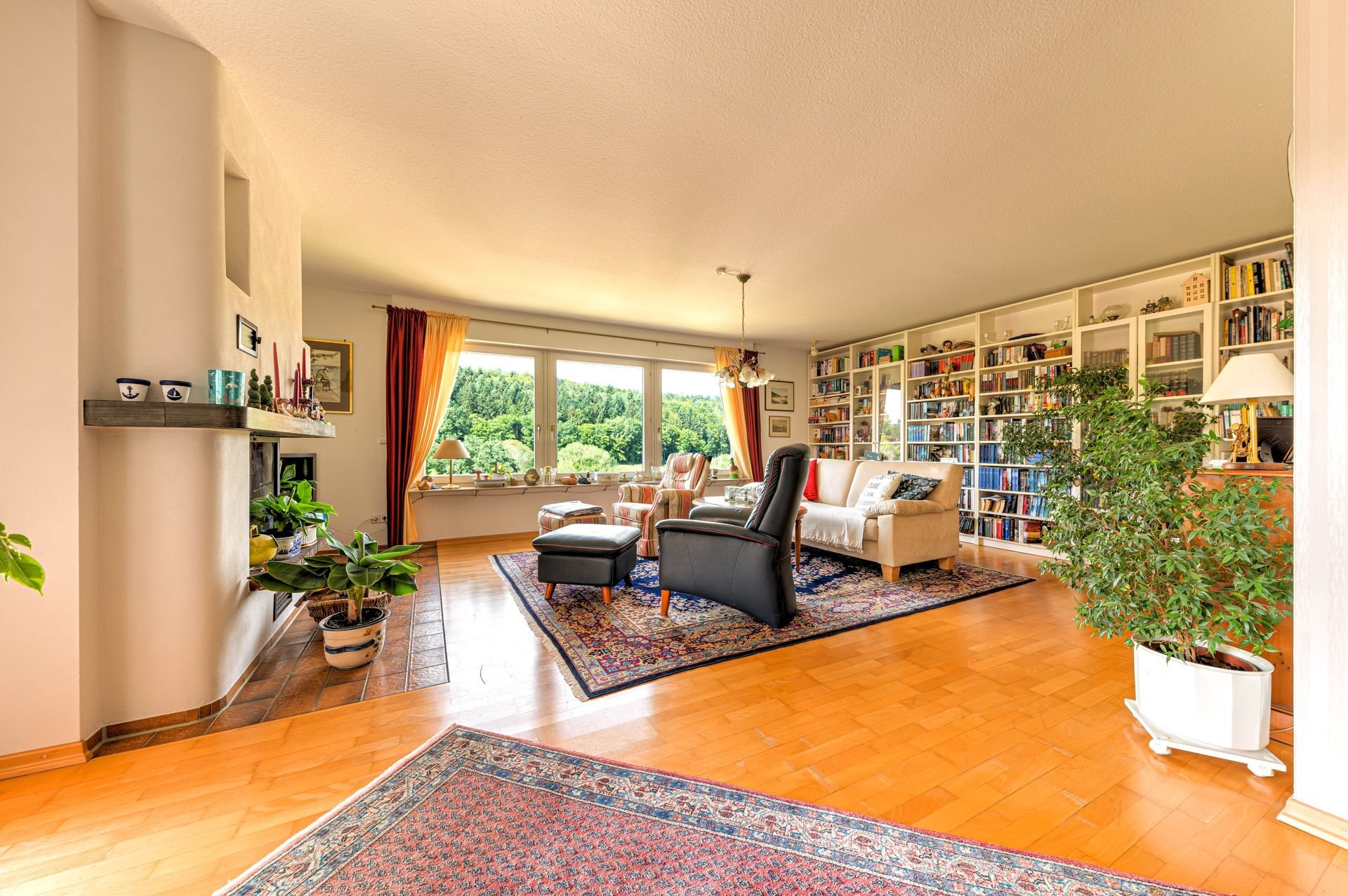 Mehrfamilienhaus zum Kauf 875.000 € 9,5 Zimmer 314 m²<br/>Wohnfläche 756 m²<br/>Grundstück Deufringen Aidlingen 71134