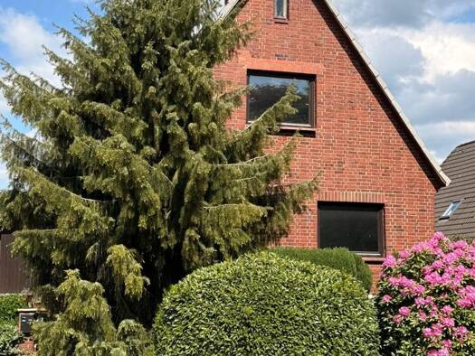 Immobilie zum Kauf 690.000 € 5,5 Zimmer 144 m² 1.016 m² Grundstück frei ab sofort Adlerstraße 39 Rellingen 25462