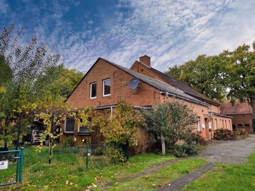 Mehrfamilienhaus zum Kauf 320.000 € 28 Zimmer 619 m² 4.400 m² Grundstück Vielank Vielank 19303