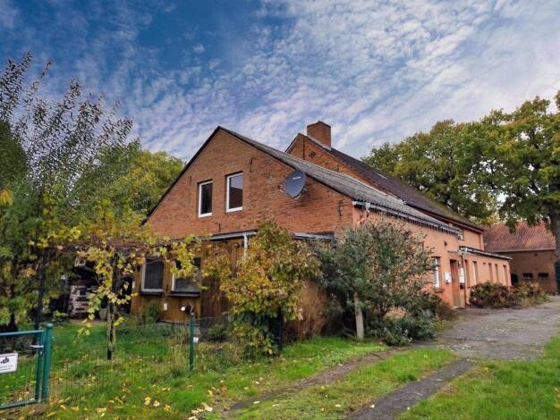 Mehrfamilienhaus zum Kauf 320.000 € 28 Zimmer 619 m² 4.400 m² Grundstück Vielank Vielank 19303