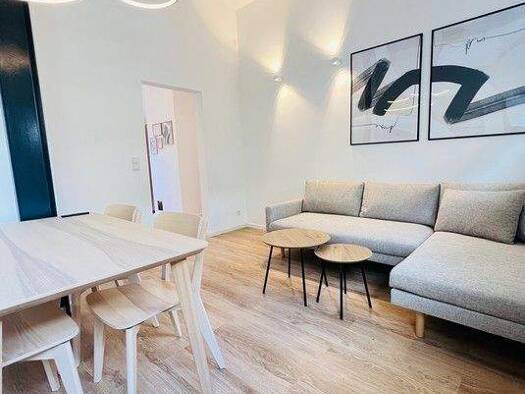 Wohnung zur Miete Wohnen auf Zeit 1.290 € 2 Zimmer 65 m² frei ab sofort Steinbühl Nürnberg 90443