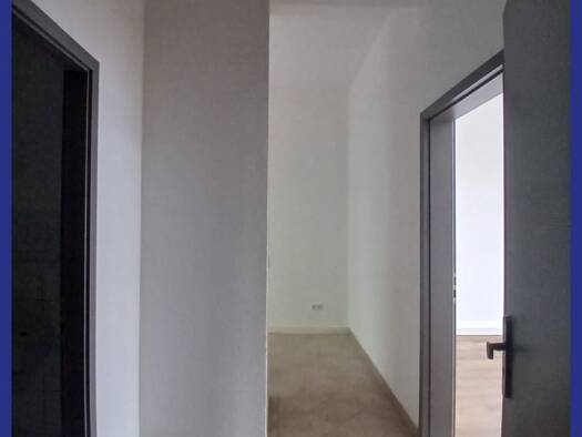 Wohnung zur Miete 420 € 2 Zimmer 56,3 m² 1. Geschoss Am Busbahnhof 13 Apolda Apolda 99510