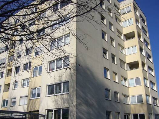 Wohnung zum Kauf 175.000 € 3 Zimmer 87 m² 3. Geschoss frei ab sofort Altenbauna Baunatal 34225