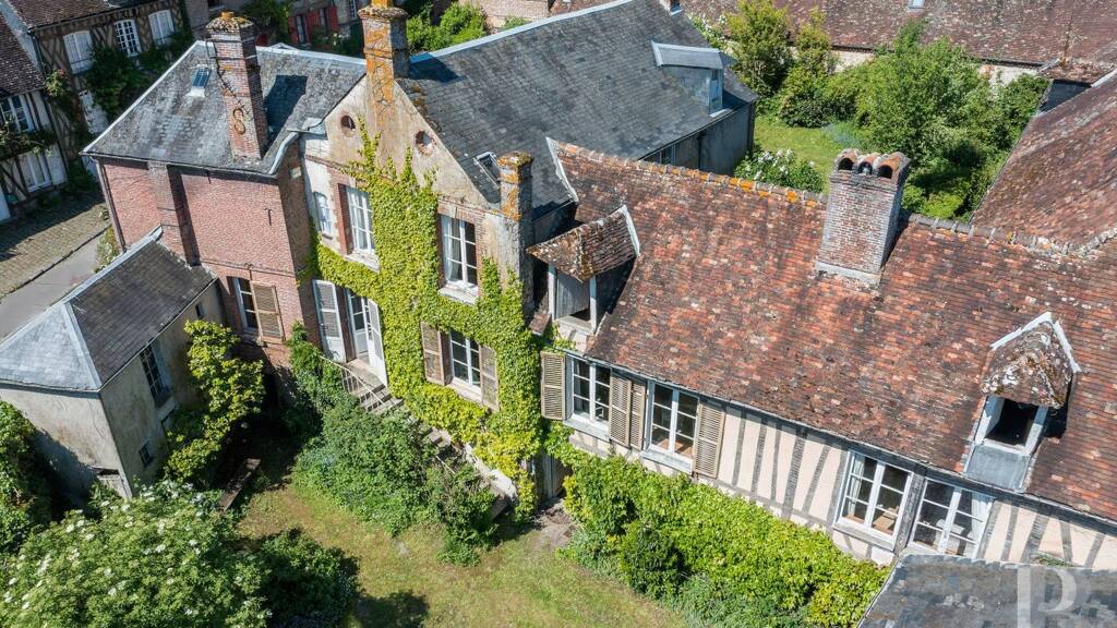 Reihenmittelhaus zum Kauf 710.000 € 14 Zimmer 270 m² 1.060 m² Grundstück Gerberoy 60380