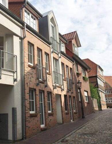 Wohnung zur Miete 695 € 2 Zimmer 74,5 m² 1. Geschoss frei ab 01.10.2025 Stade 21682
