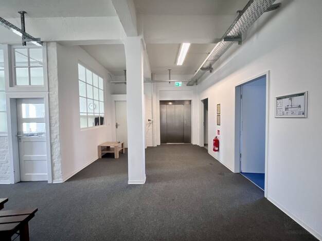 Bürofläche zur Miete 605 € 1 Zimmer 20,9 m² Bürofläche Tempelhof Berlin 12099