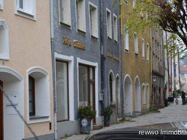 Haus zum Kauf 249.000 € 1 Zimmer 200 m² 290 m² Grundstück Burghausen Burghausen 84489